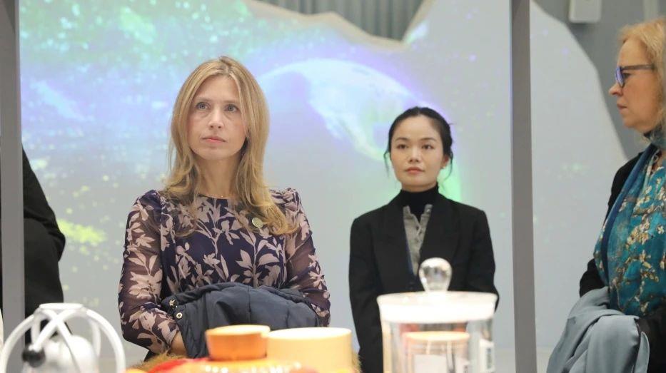 ·Ç·²¹ú¼Ê(ÖйúÇø)-¹Ù·½ÍøÕ¾